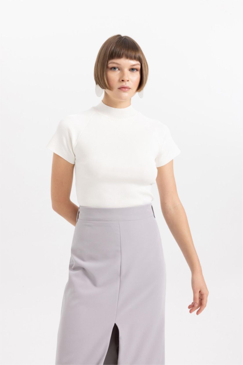 FEMME Écru Pull Coupe Régulière Demi-Col De Tortue