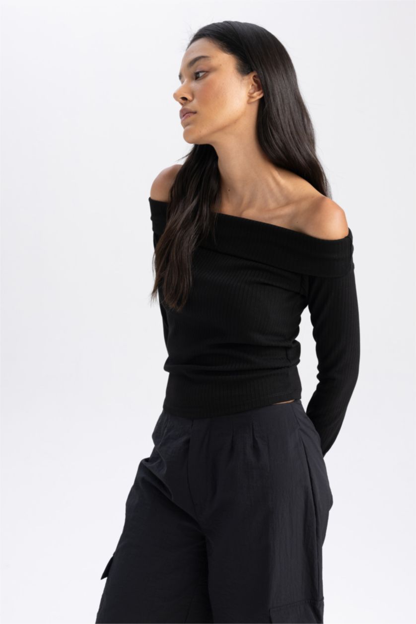 Kadın Siyah Slım Fıt Omzu Açık Fitilli Kaşkorse Uzun Kollu Tişört