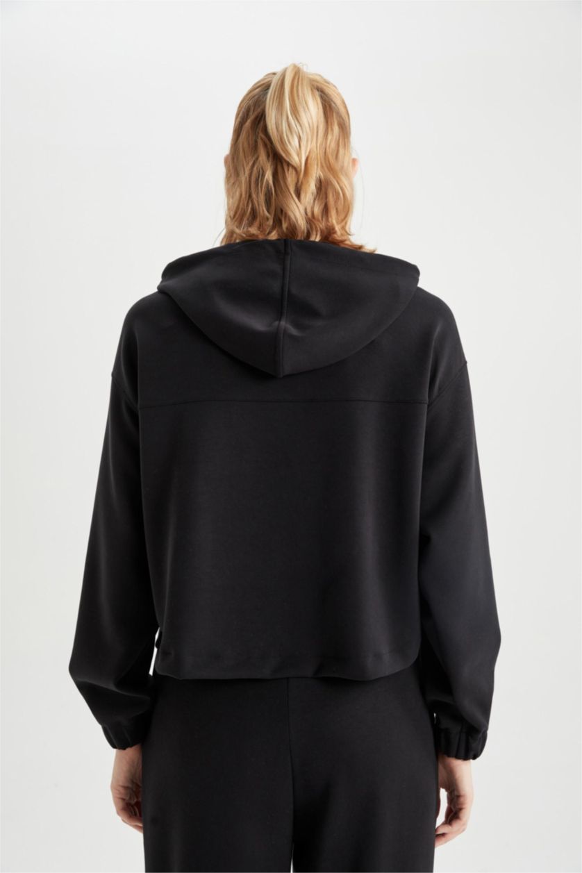 حريمي أنثرا سويت شيرت اوفر سايز رياضي بكابيشون بجيب