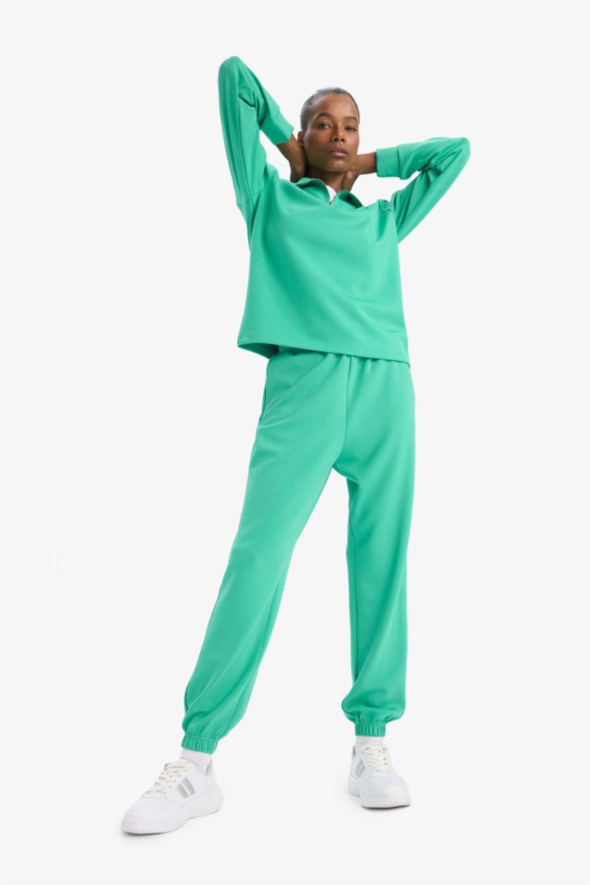 Kadın Yeşil Standart Fit Cepli Jogger Paça Standart Fit Basic Düz Modal Pantolon