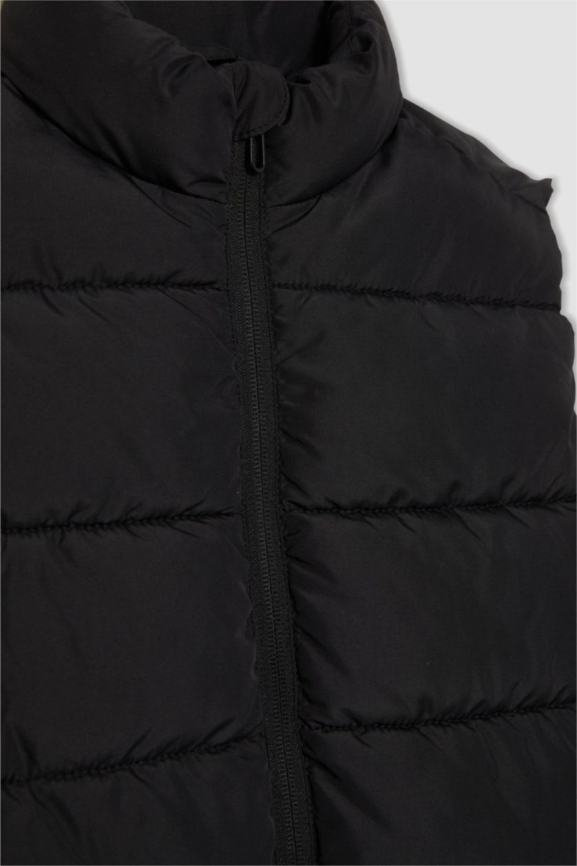 Erkek Çocuk - Genç Erkek Siyah Erkek Çocuk Su İtici Yarım Balıkçı Yaka Basic Düz Şişme Yelek