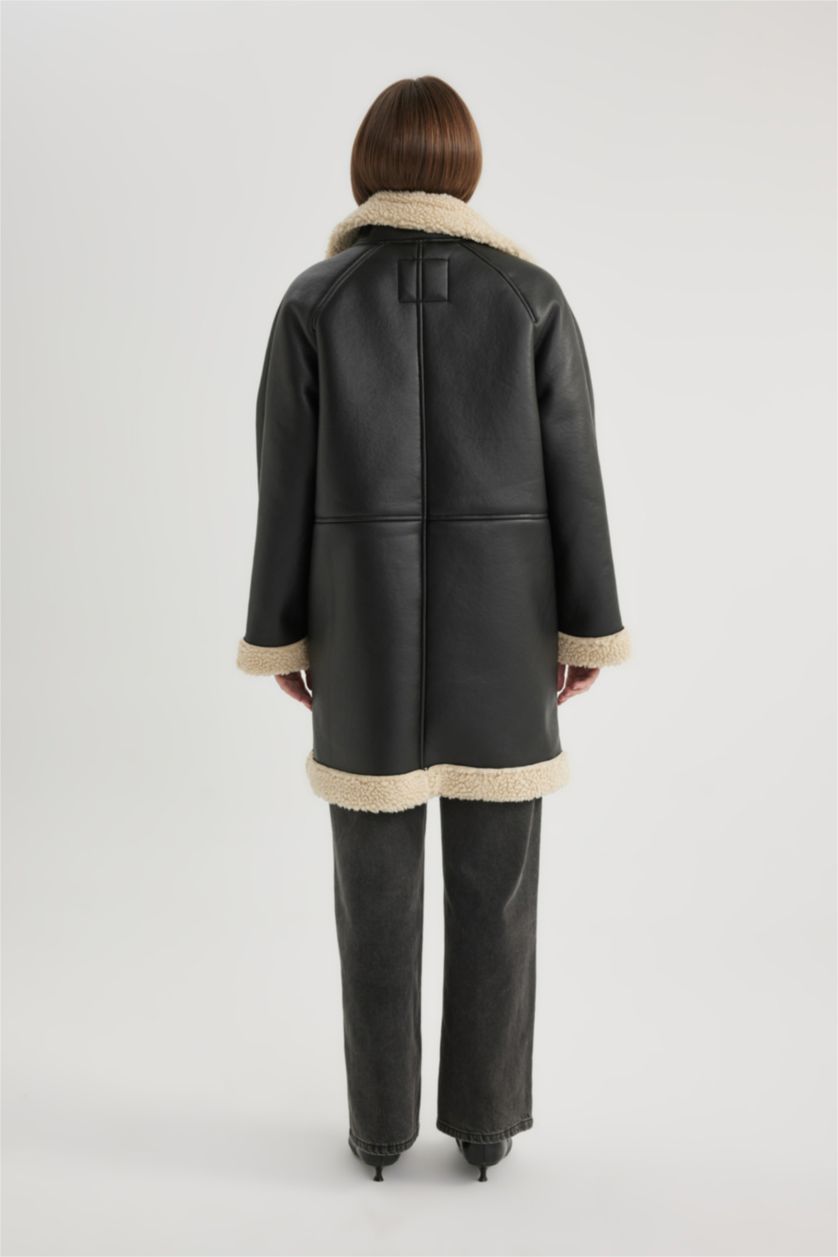 نساء أسود جاكيت جلد صناعي قصة عادية مبطن بفرو