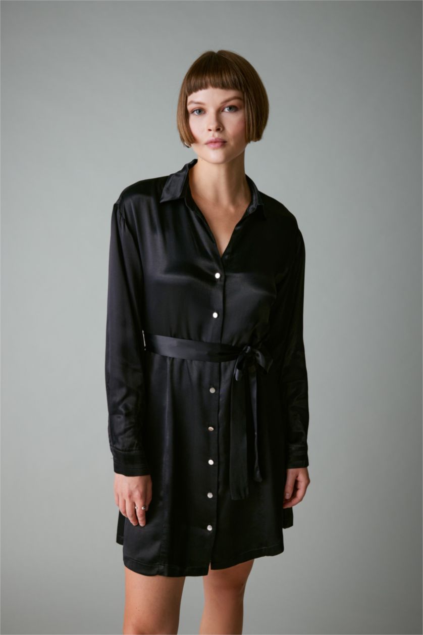 حريمي أسود فستان ستان قصير كم طويل برقبة قميص وحزام