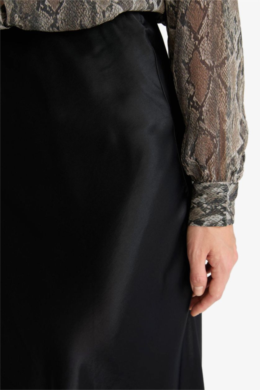 WOMAN Black A Cut Satin Normal Waist Midi Skirt