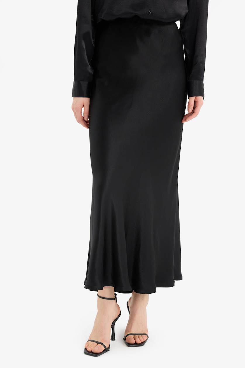 WOMAN Black A Cut Midi