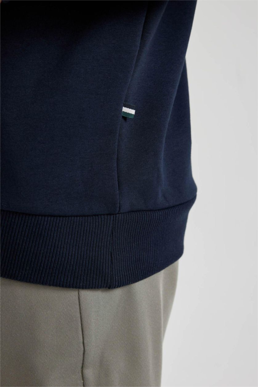 Erkek Lacivert Regular Fıt Sweatshirt