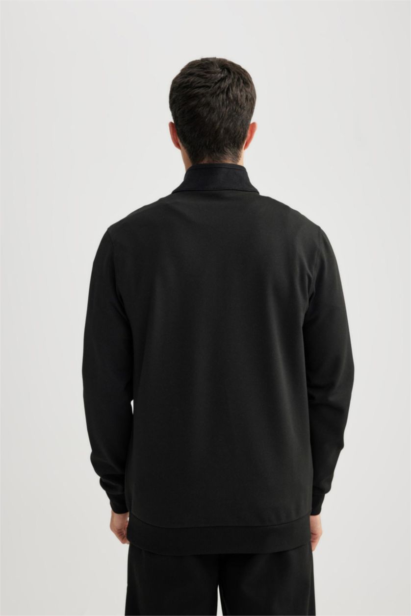MAN Black Regular Fit Zipper Sweatshirt