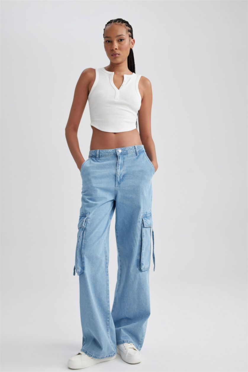 نساء أزرق فاتح بنطلون جينز كارجو برجل واسع وجيب