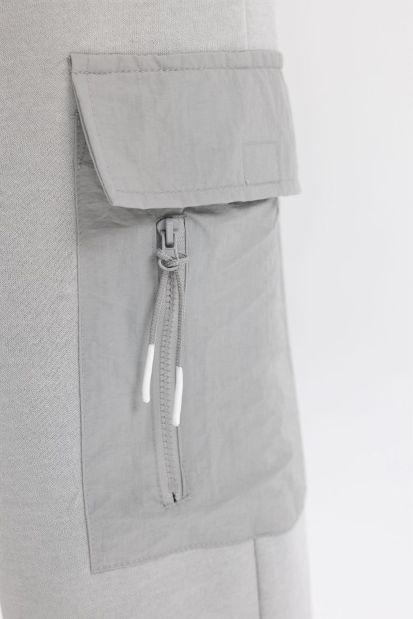 MAN Light Grey Oversize Fit With Cargo Pocket Trousers