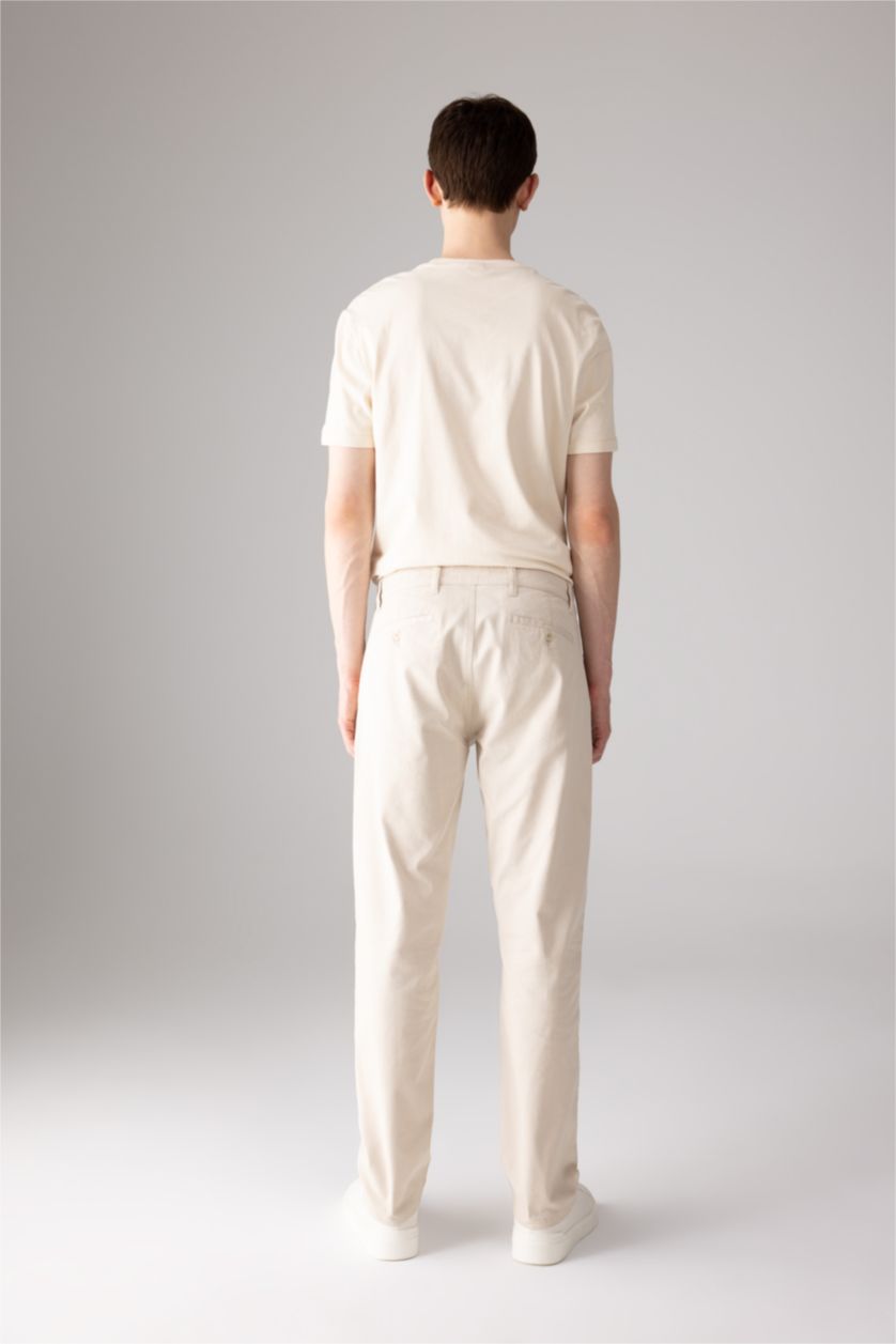 رجال اللون الرملي بنطلون سادة جبردين قصة عادية عادي بجيب