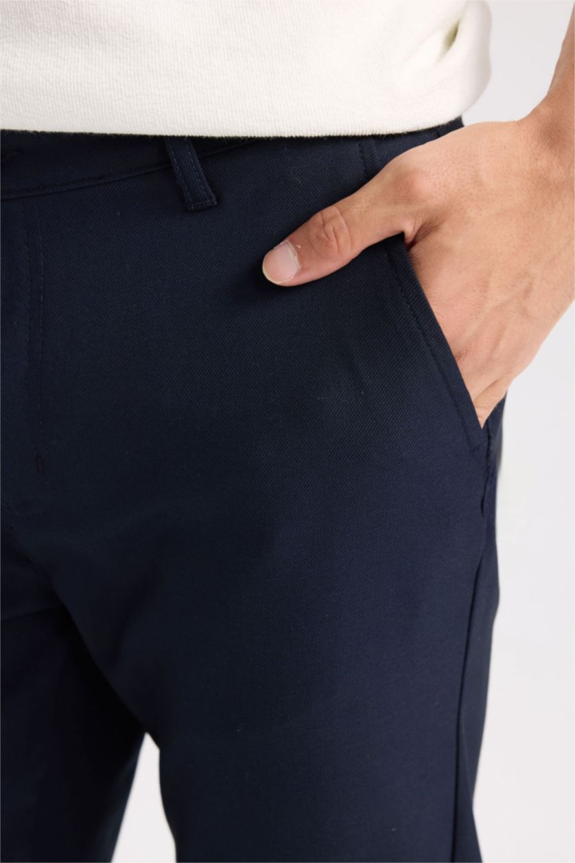 Man NAVY Slim Fit Trousers