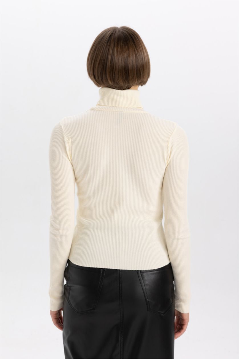 WOMAN Ecru Slim Fit Ribana Pullover