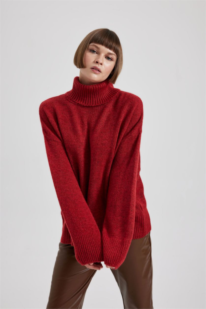 WOMAN Red Relax Fit Pullover