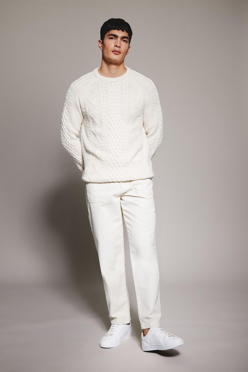 Man Ecru Straight Fit Normal Waist Pipe Leg Trousers