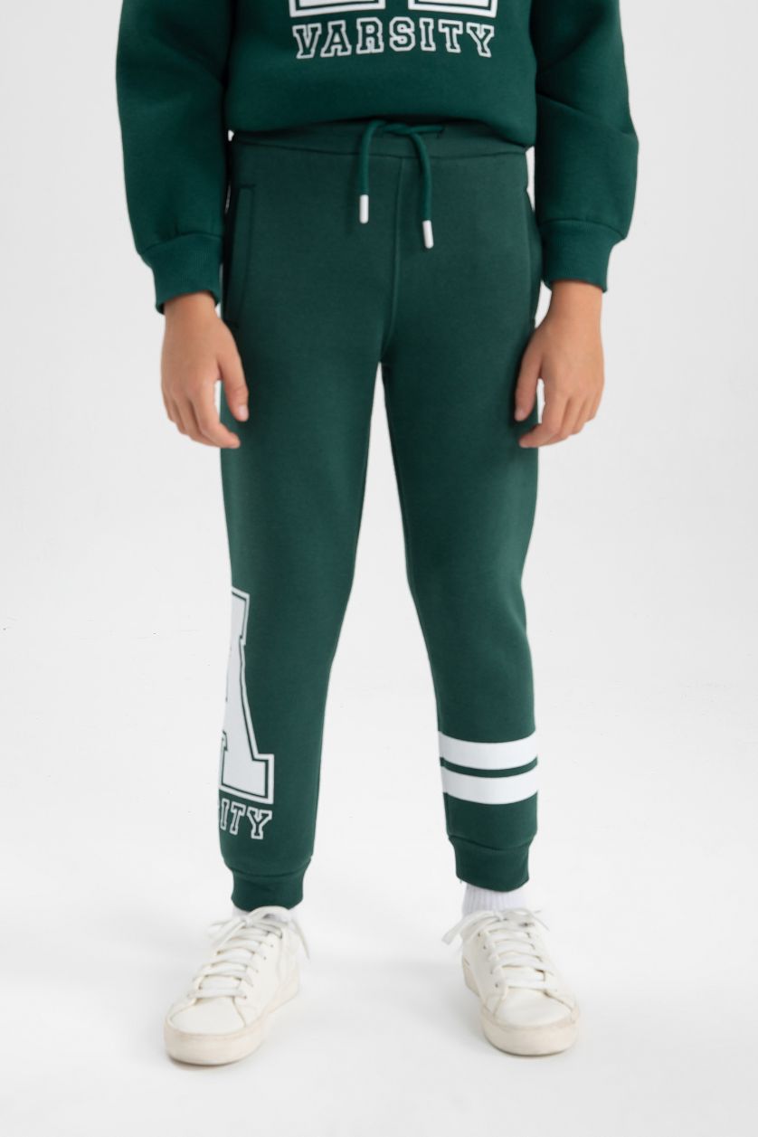 أولادي أخضر غامق بنطلون سويت بانتس اولادي تقيل قصة عادية