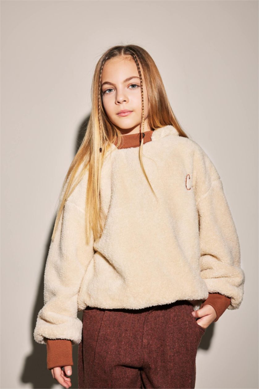 بناتي اللون الرملي سويت شيرت بناتي قطيفة اوفر سايز