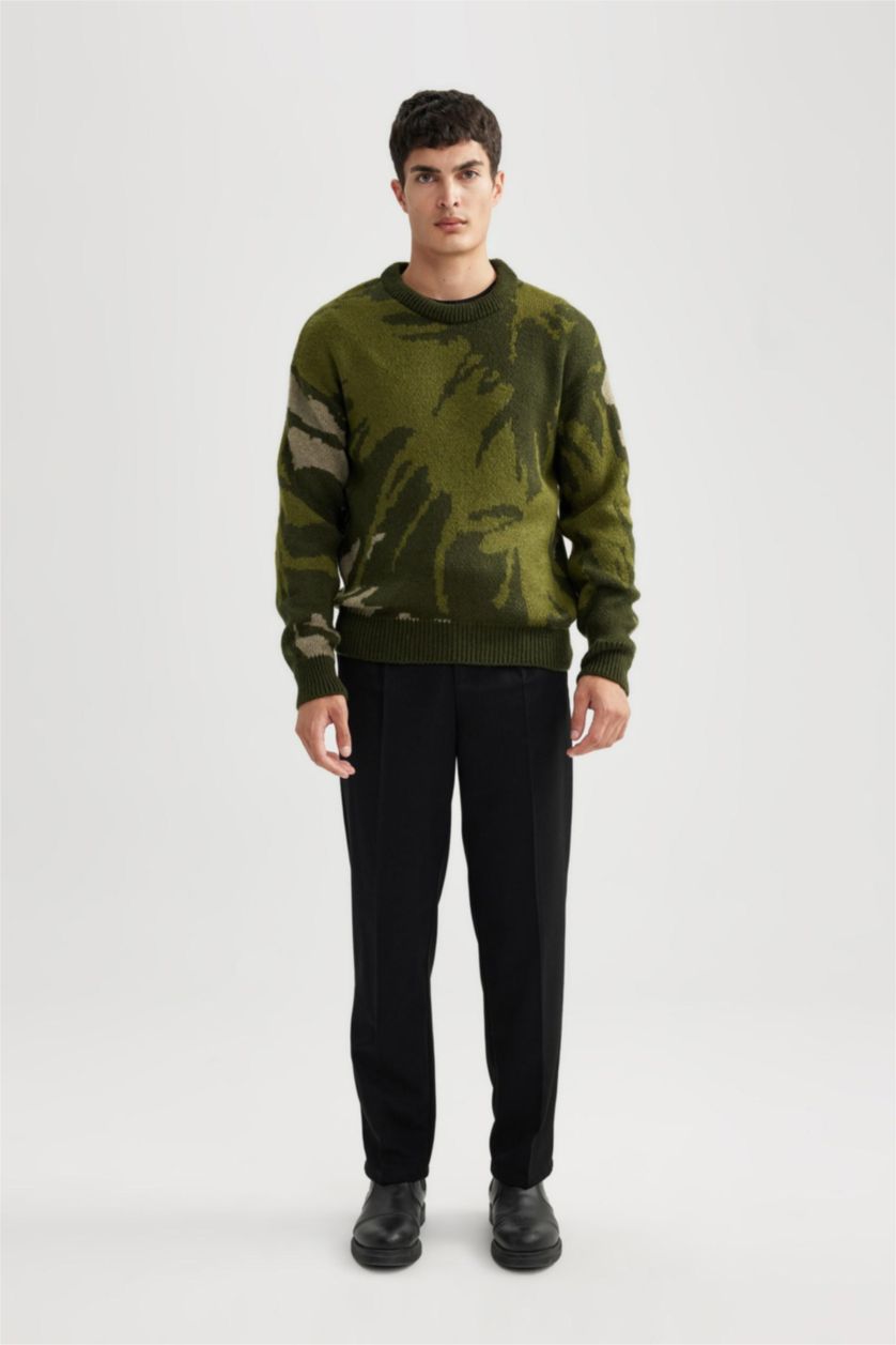 Man Dark Green Relax Fit Crew Neck Knitwear Pullover