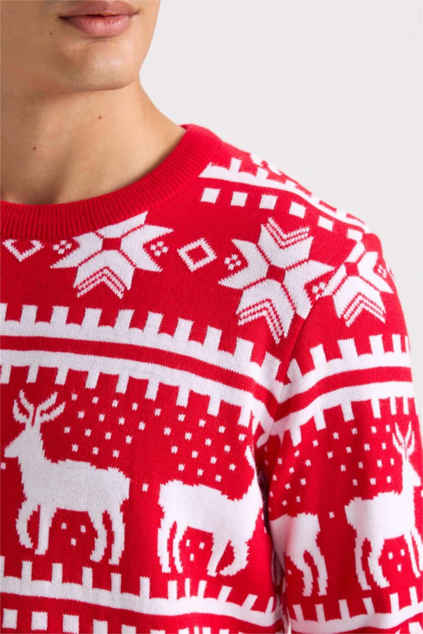 MAN Red Standard Fit Crew Neck Knitted Pullover