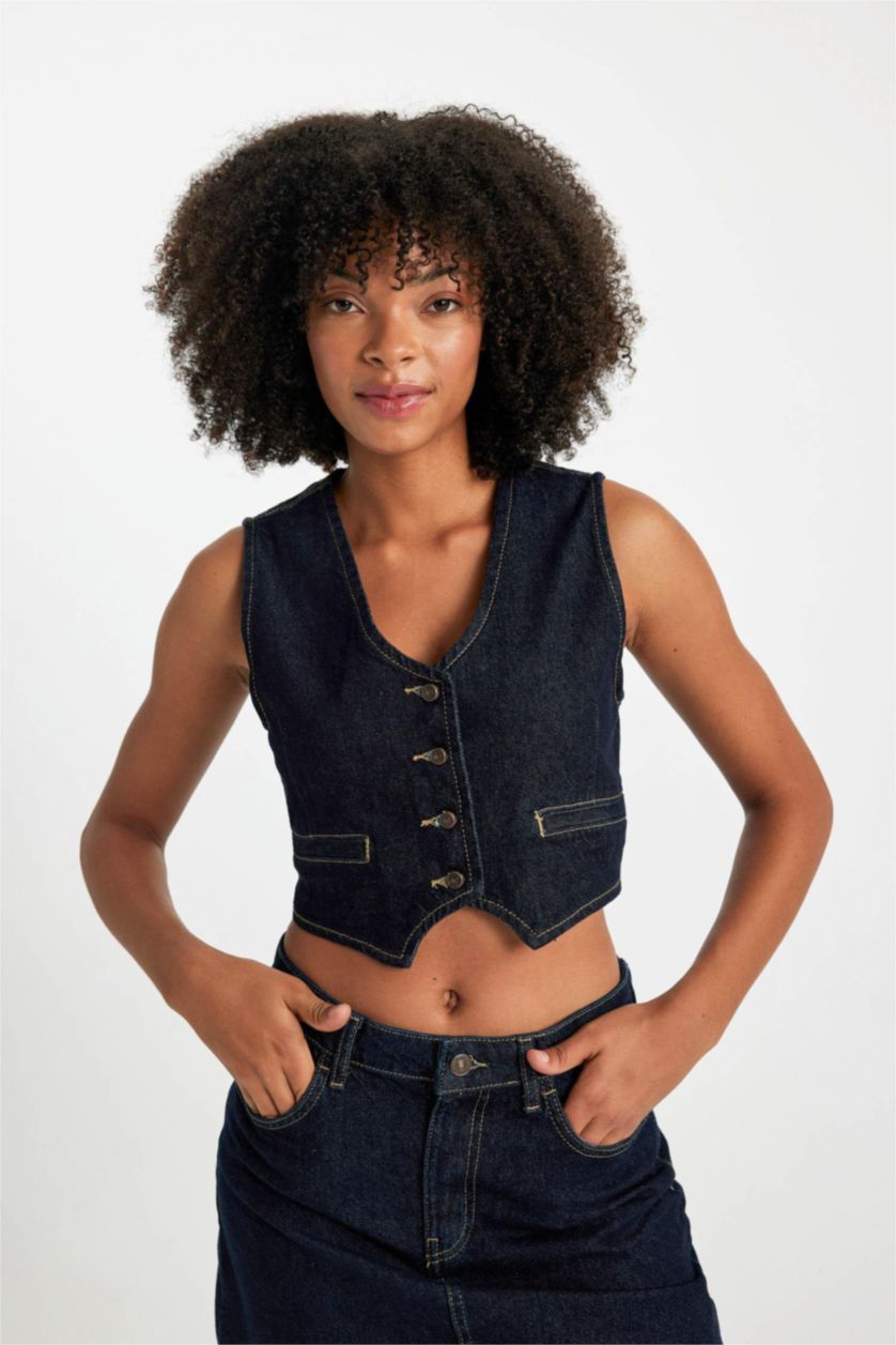 حريمي أزرق غامق فيست