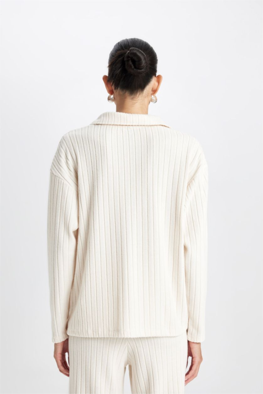 Kadın Bej Relax Fit Polo Yaka Casual Fitilli Kaşkorse Uzun Kollu Tişört