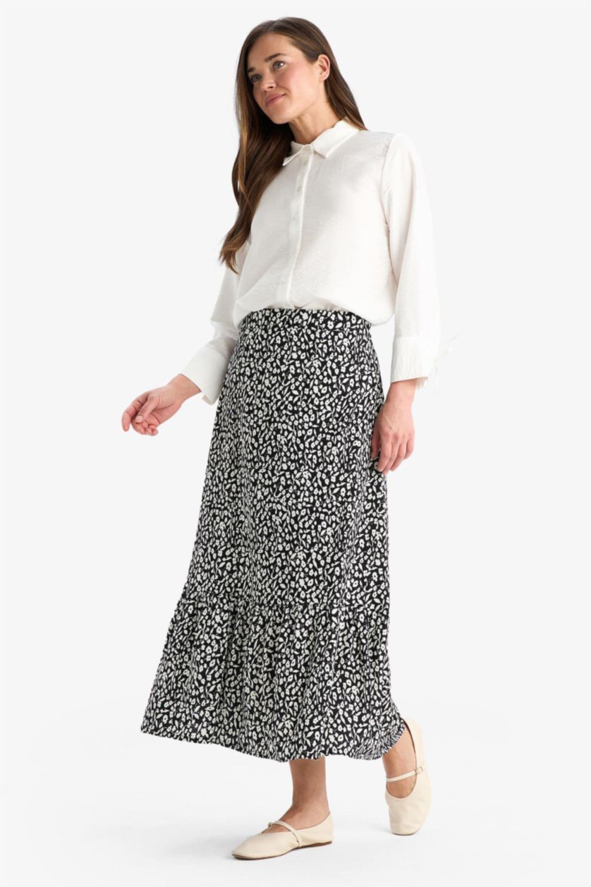 Woman Black Floral Patterned Maxi Modest Skirt