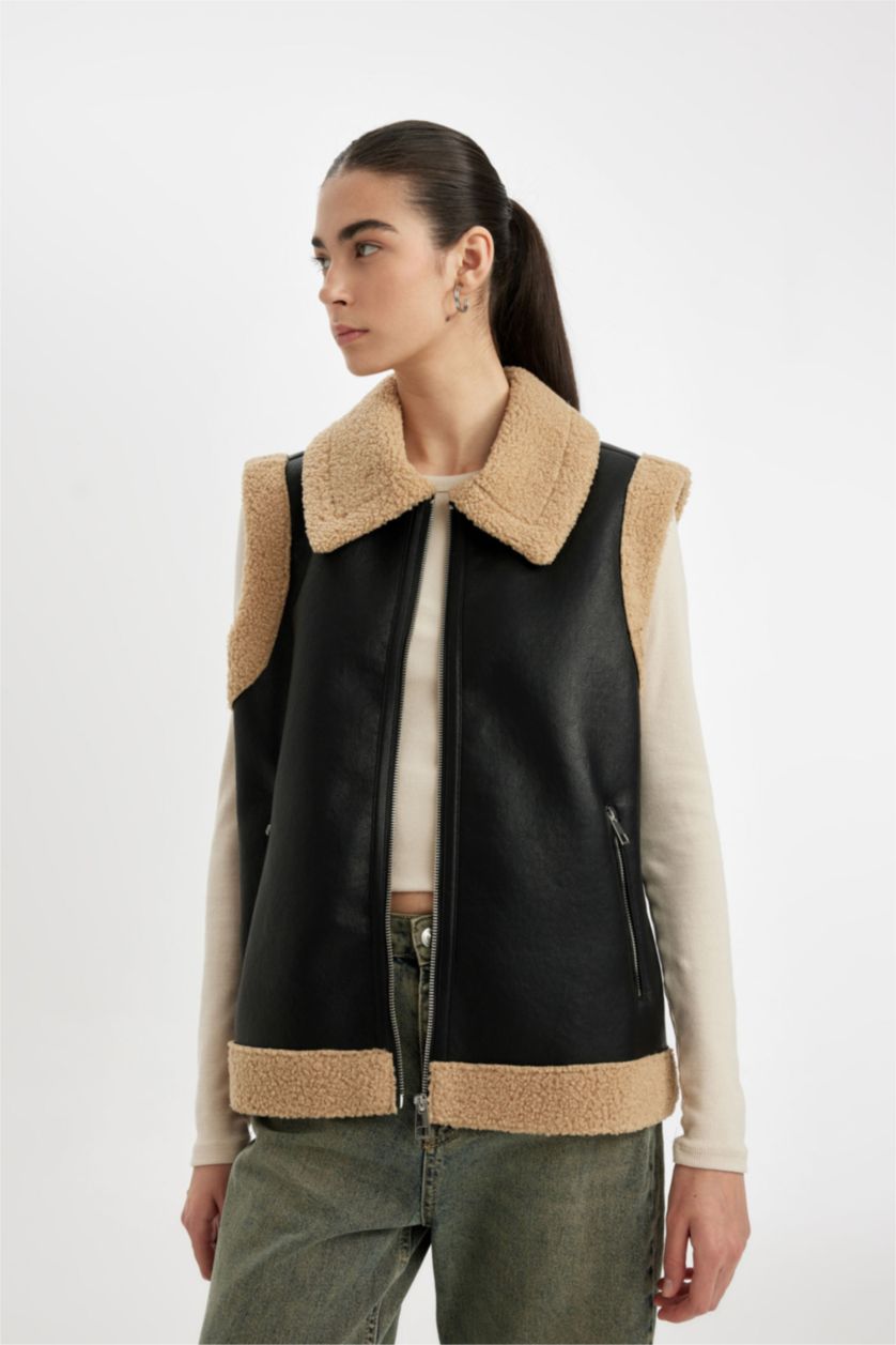 Kadın Siyah Su Geçirmez Regular Kalıp İçi Suni Kürklü Fermuarlı Suni Deri Yelek