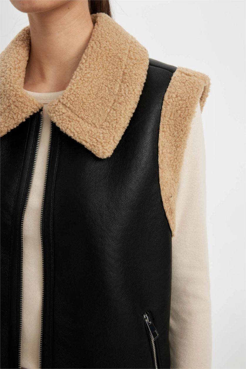 Kadın Siyah Su Geçirmez Regular Kalıp İçi Suni Kürklü Fermuarlı Suni Deri Yelek