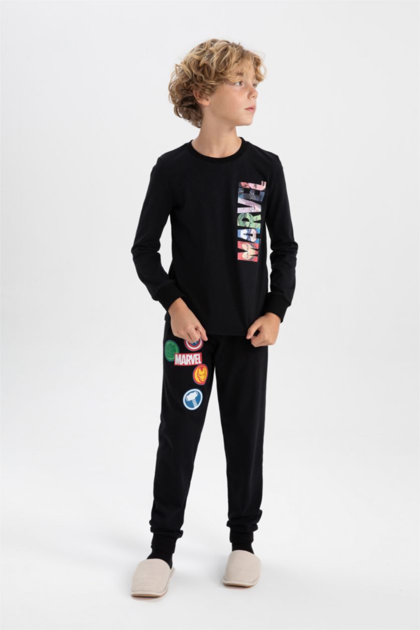 BOYS & TEENS Black طقم بيجاما قصة عادية