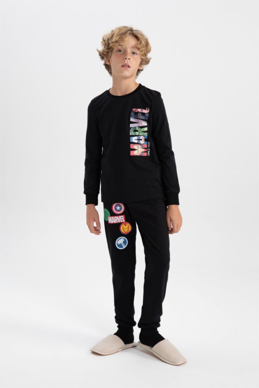 BOYS & TEENS Black طقم بيجاما قصة عادية