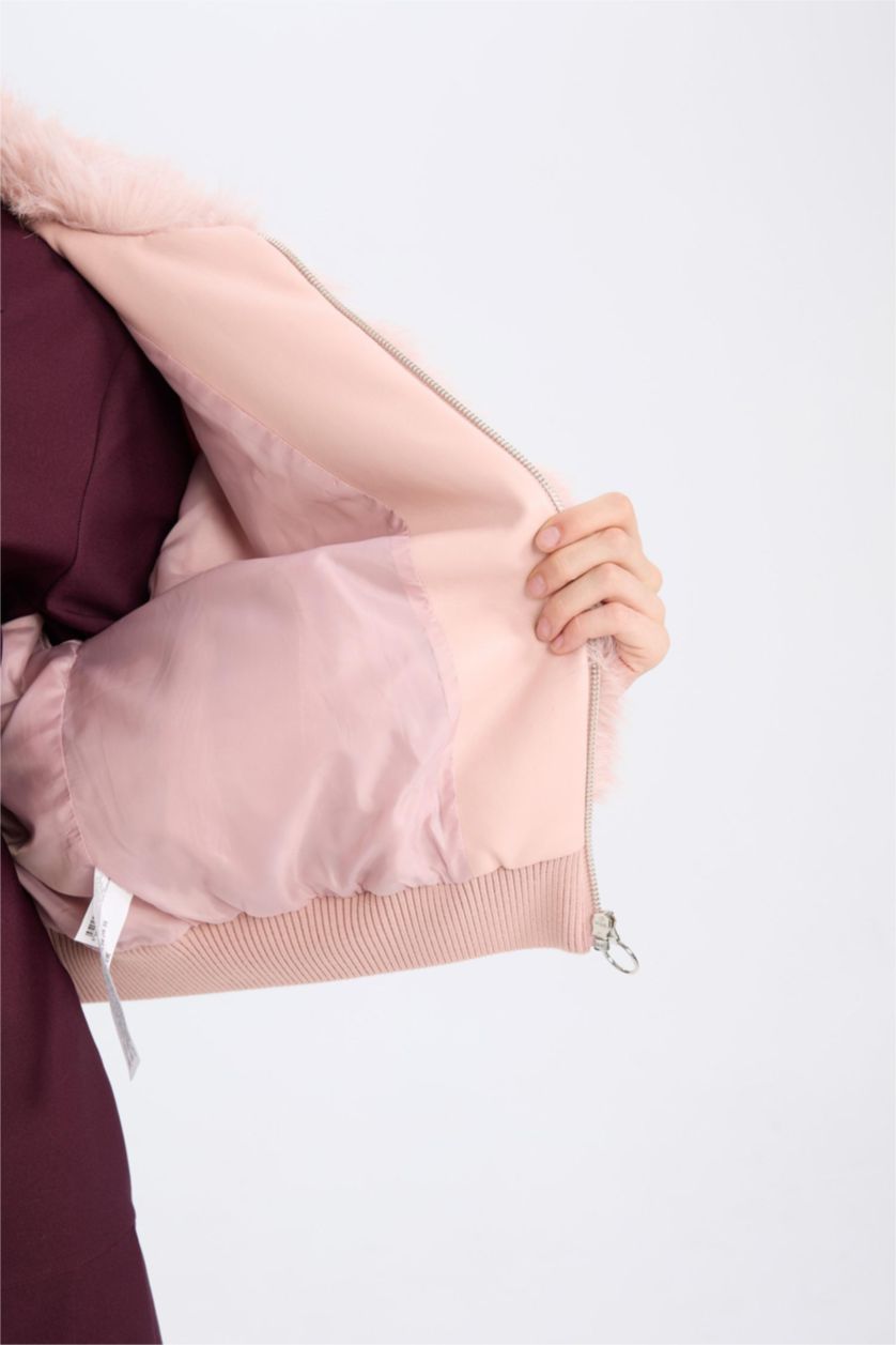 Kadın Açık Pembe Regular Fit Geniş Yaka Fermuar Kapmalı Suni Kürk Pelüş Kaban