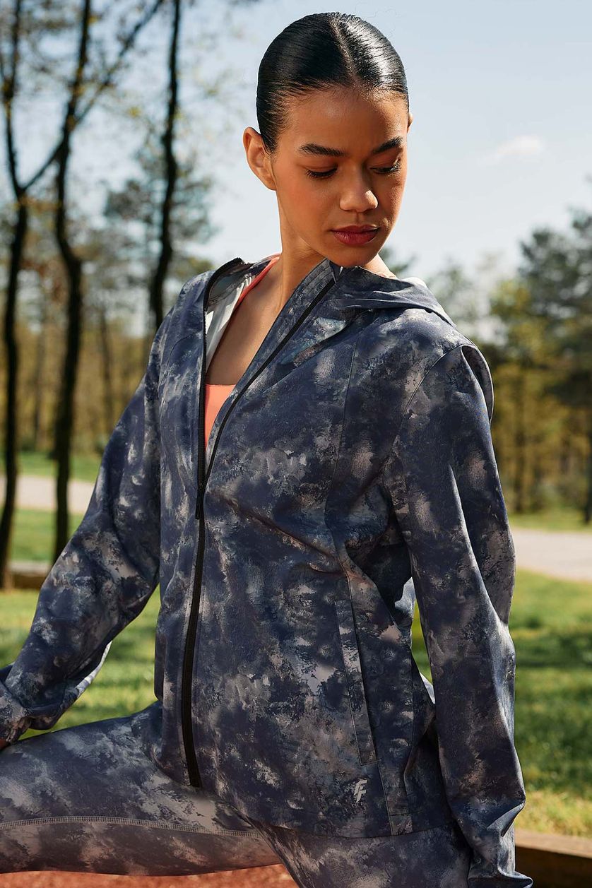 Woman Black DeFactoFit Water Repellent Slim Fit Hooded Mesh Lined Raincoat