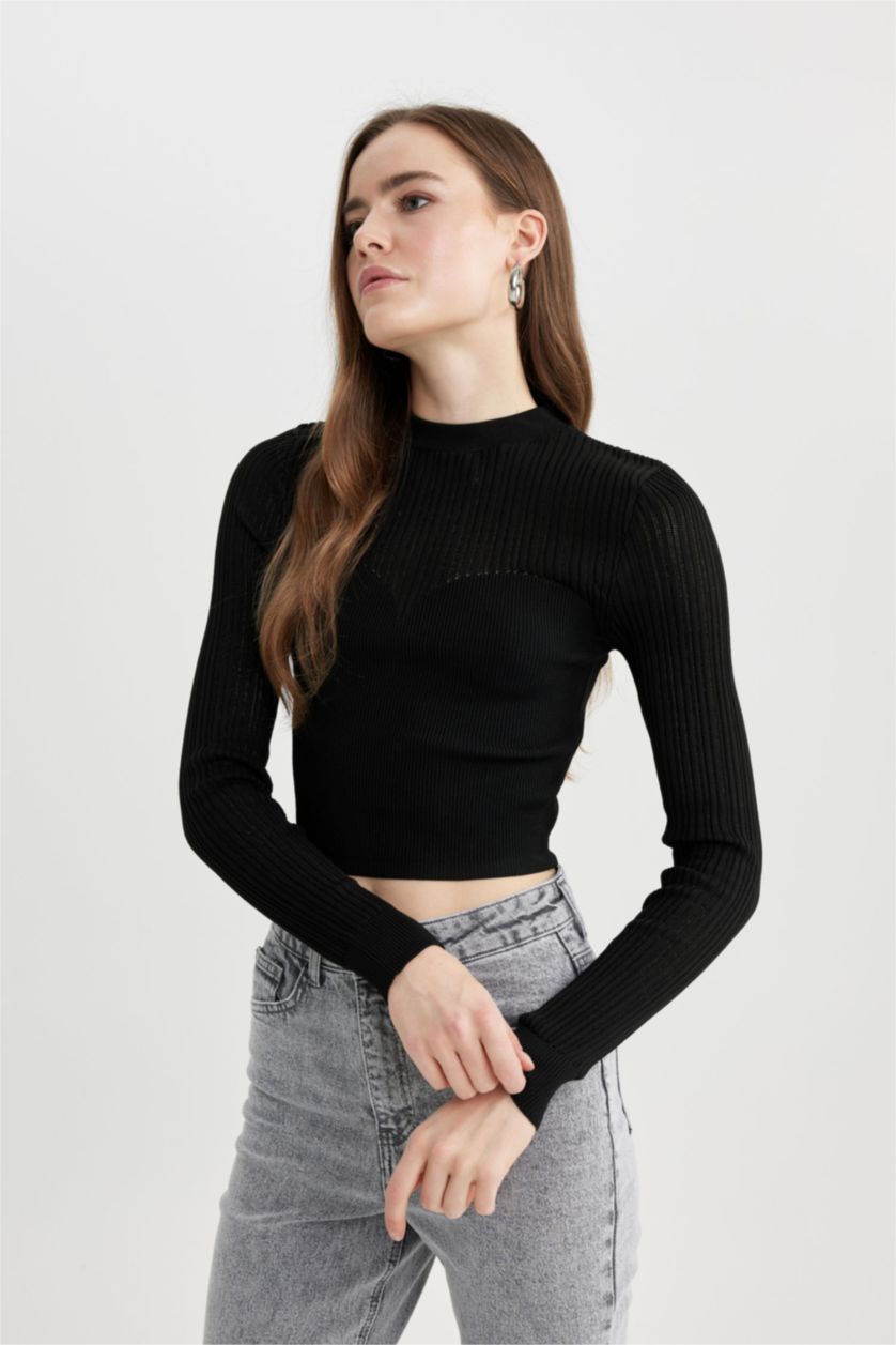 حريمي أسود بلوفر كروب تريكو قصة عادية برقبة مستديرة