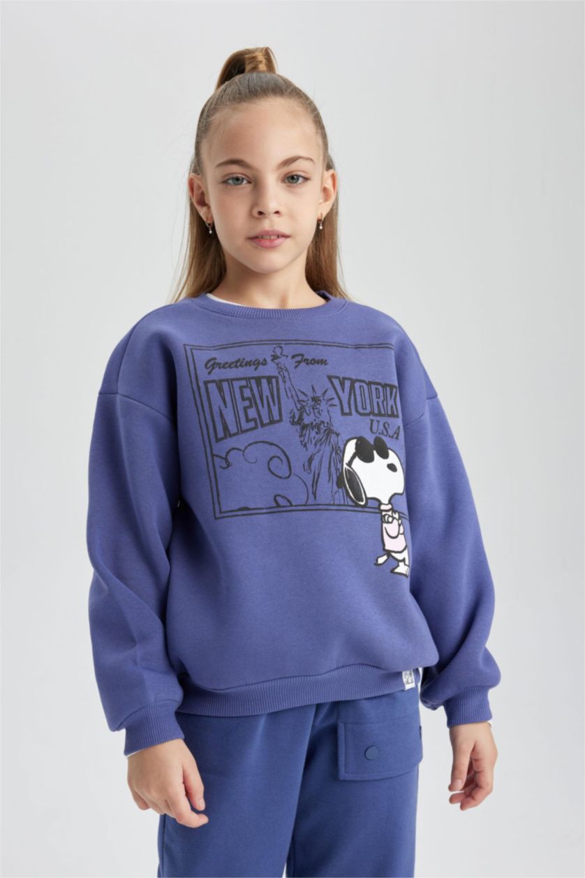 GIRLS & TEENS Violet Girl Snoopy Crew Neck Sweatshirt