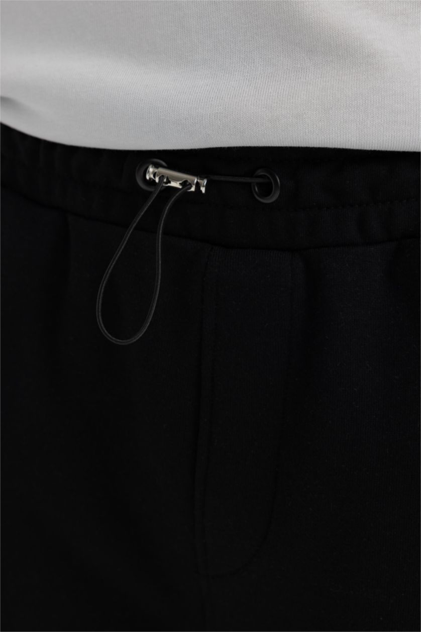 Man Black Regular Fit Regular Hem With Cargo Pocket Trousers