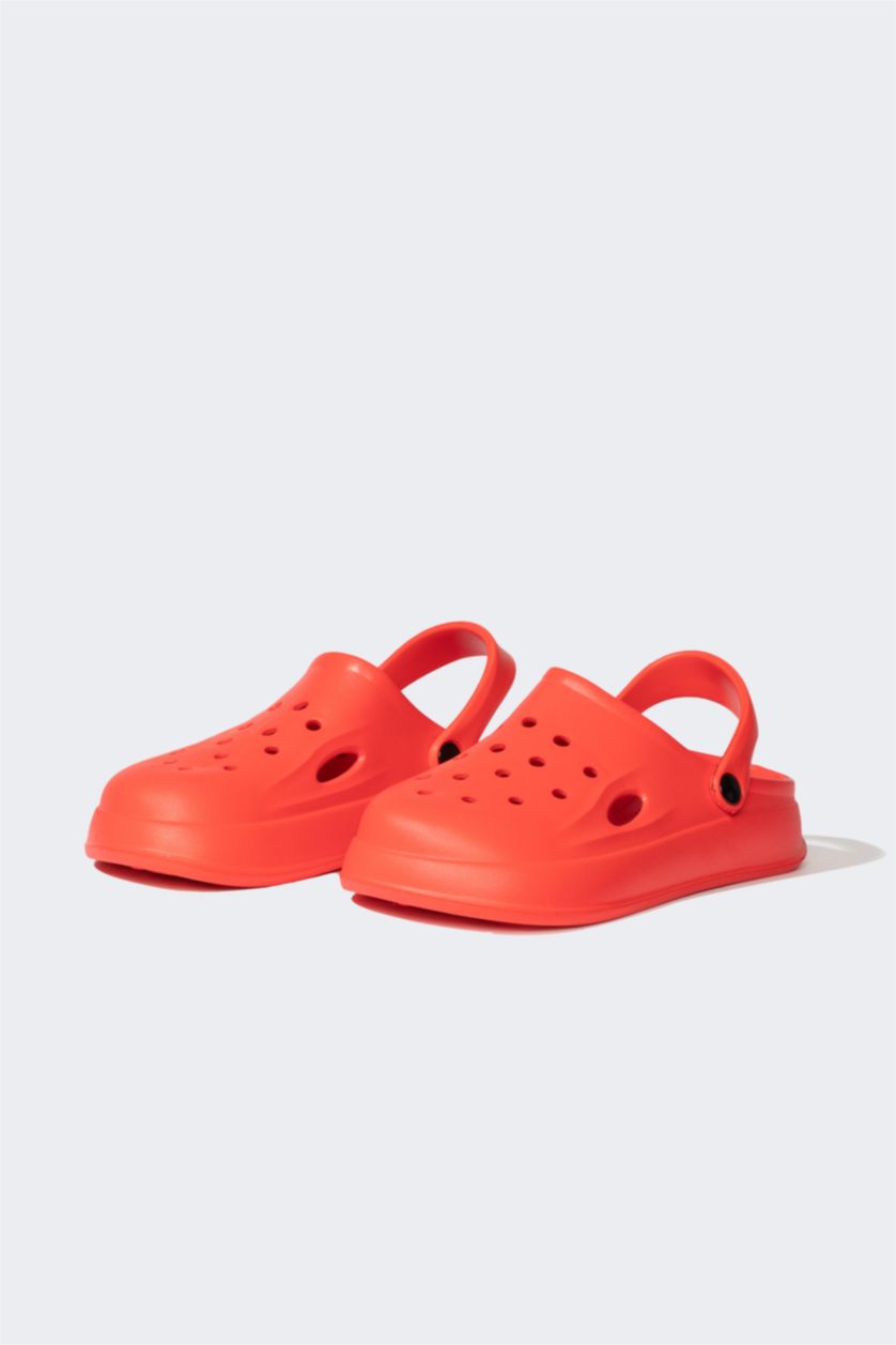 أولاد أحمر صندل اولادي بكعب عالي