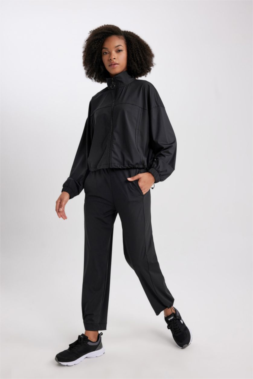 حريمي أسود بنطلون تشينو بريميوم قصة عادية برجل قصير من DeFactoFit