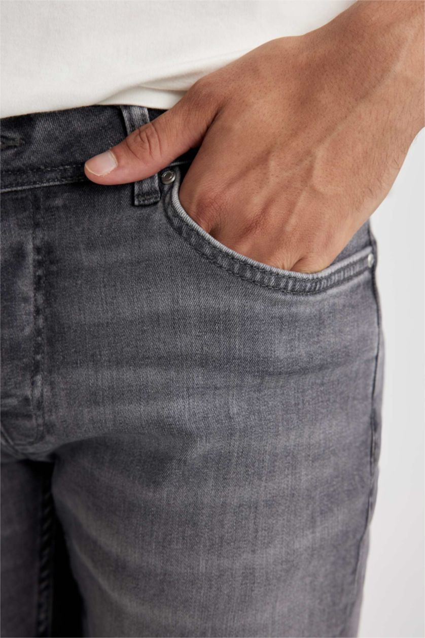 MAN Grey Pedro Slim Fit Slim Fit Normal Waist Jean Pant
