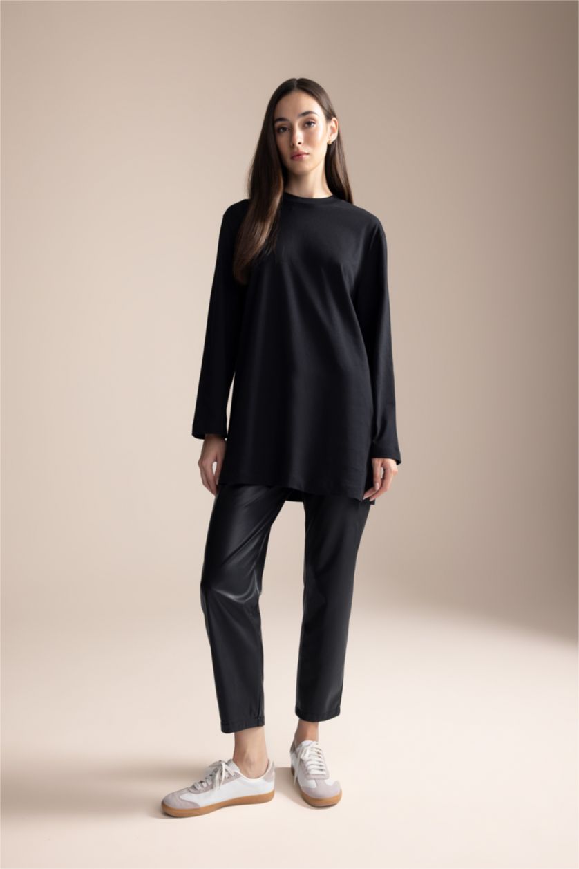 FEMME Noir Tunique Coupe Régulière Col Rond à Manches Courtes