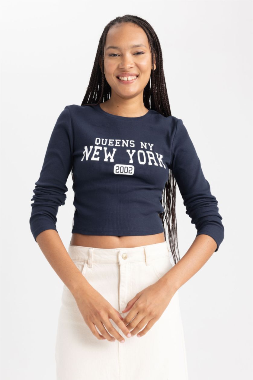 حريمي كحلي تي شيرت كم طويل سليم فيت مضلع برقبة مستديرة