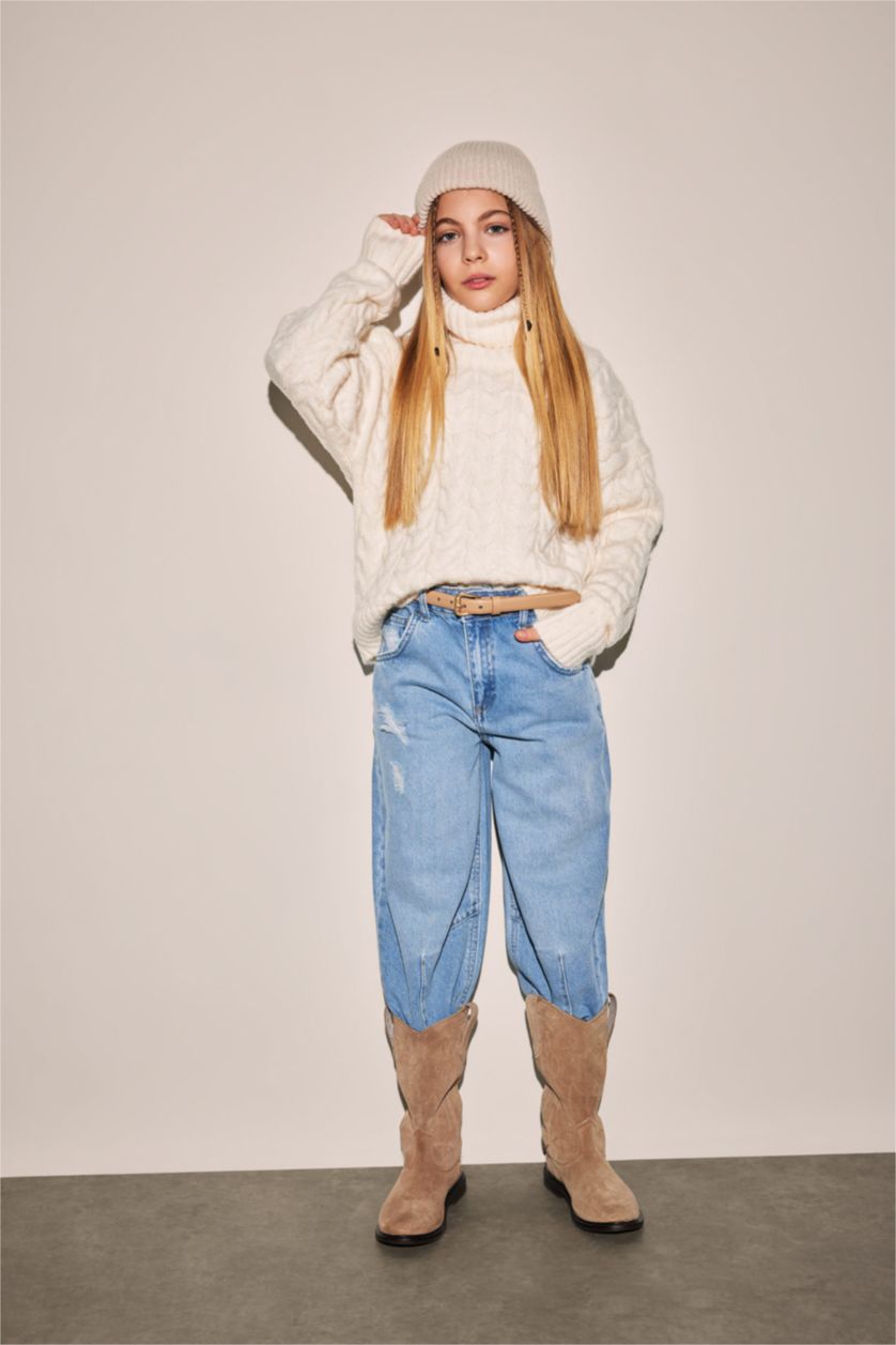 GIRLS & TEENS Light Blue بنطلون جينز قصة فضفاضة