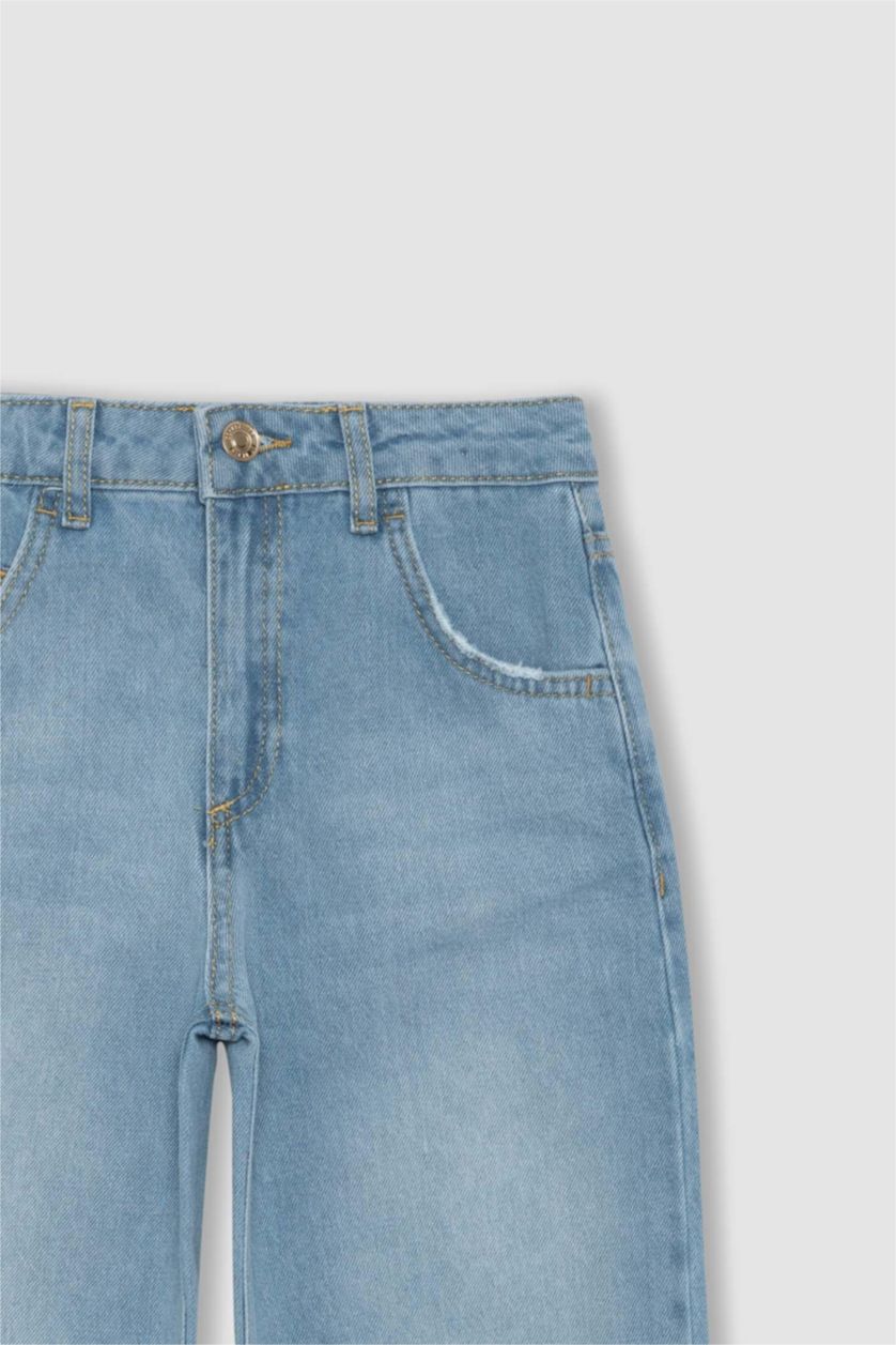 GIRLS & TEENS Light Blue بنطلون جينز قصة فضفاضة