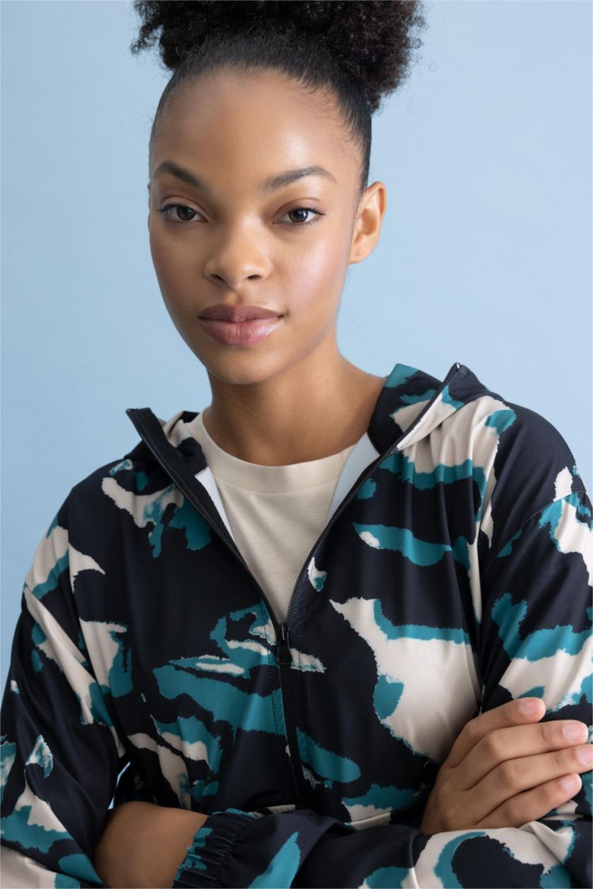 Kadın Siyah Loose Fit Kamuflaj Desenli Kapüşonlu Sporcu Sweatshirt