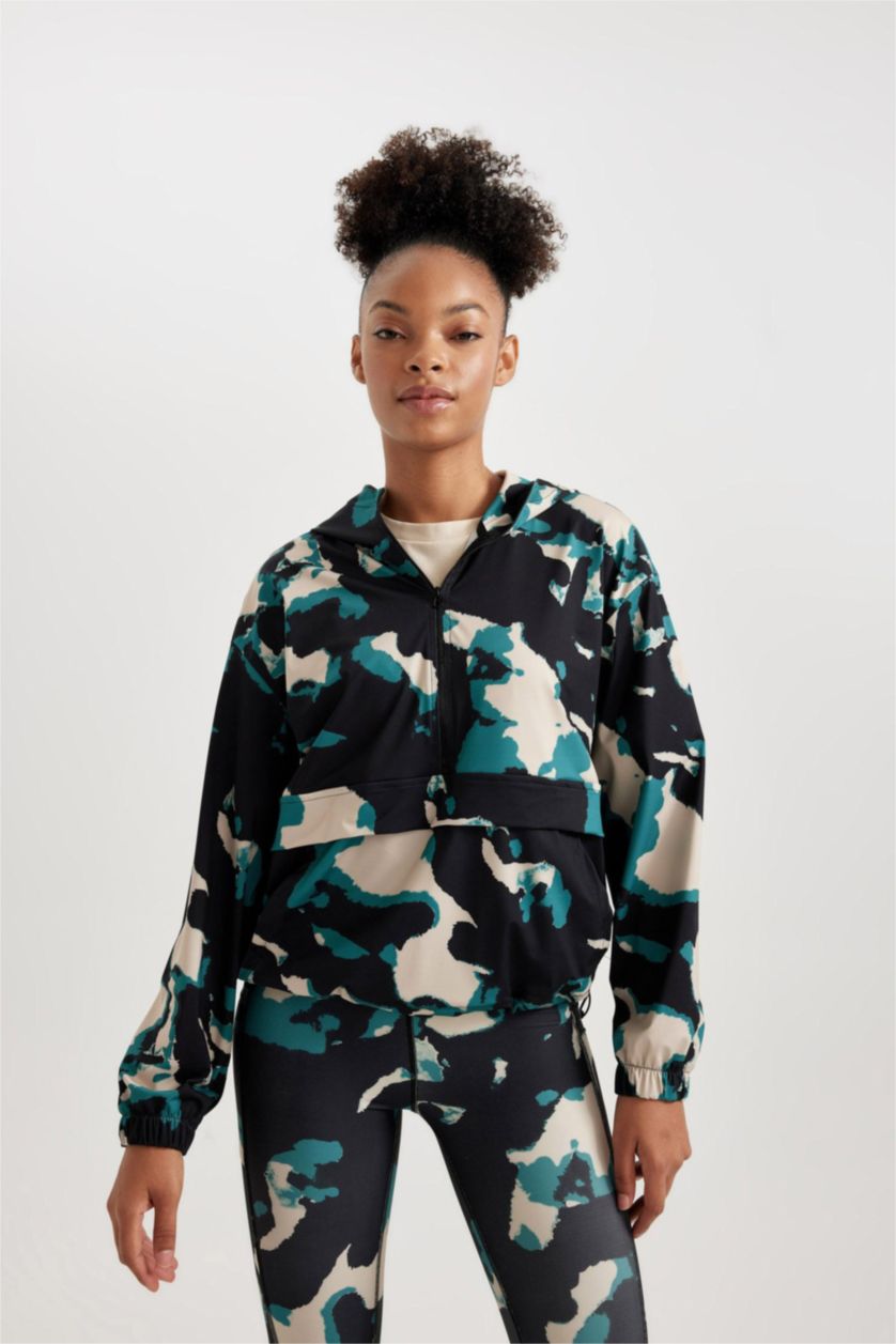 Kadın Siyah Loose Fit Kamuflaj Desenli Kapüşonlu Sporcu Sweatshirt