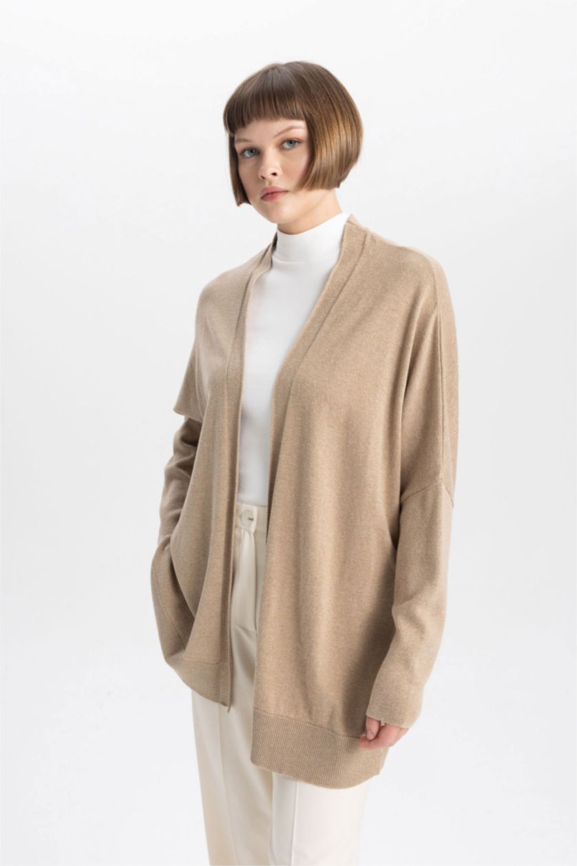 نساء بيج Regular Fit Cardigan