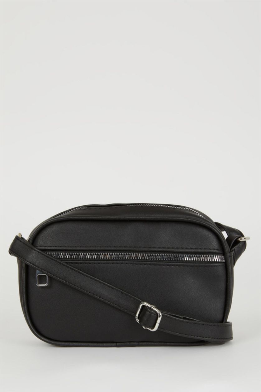 FEMME Noir Crossbody Bag
