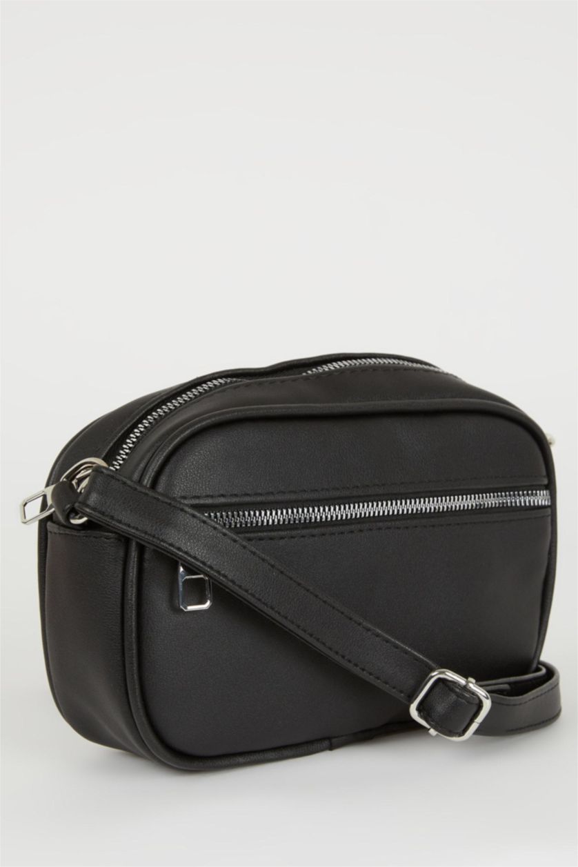 FEMME Noir Crossbody Bag
