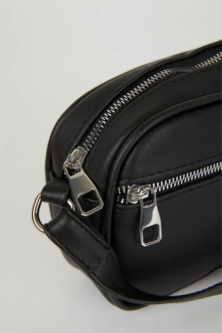 FEMME Noir Crossbody Bag