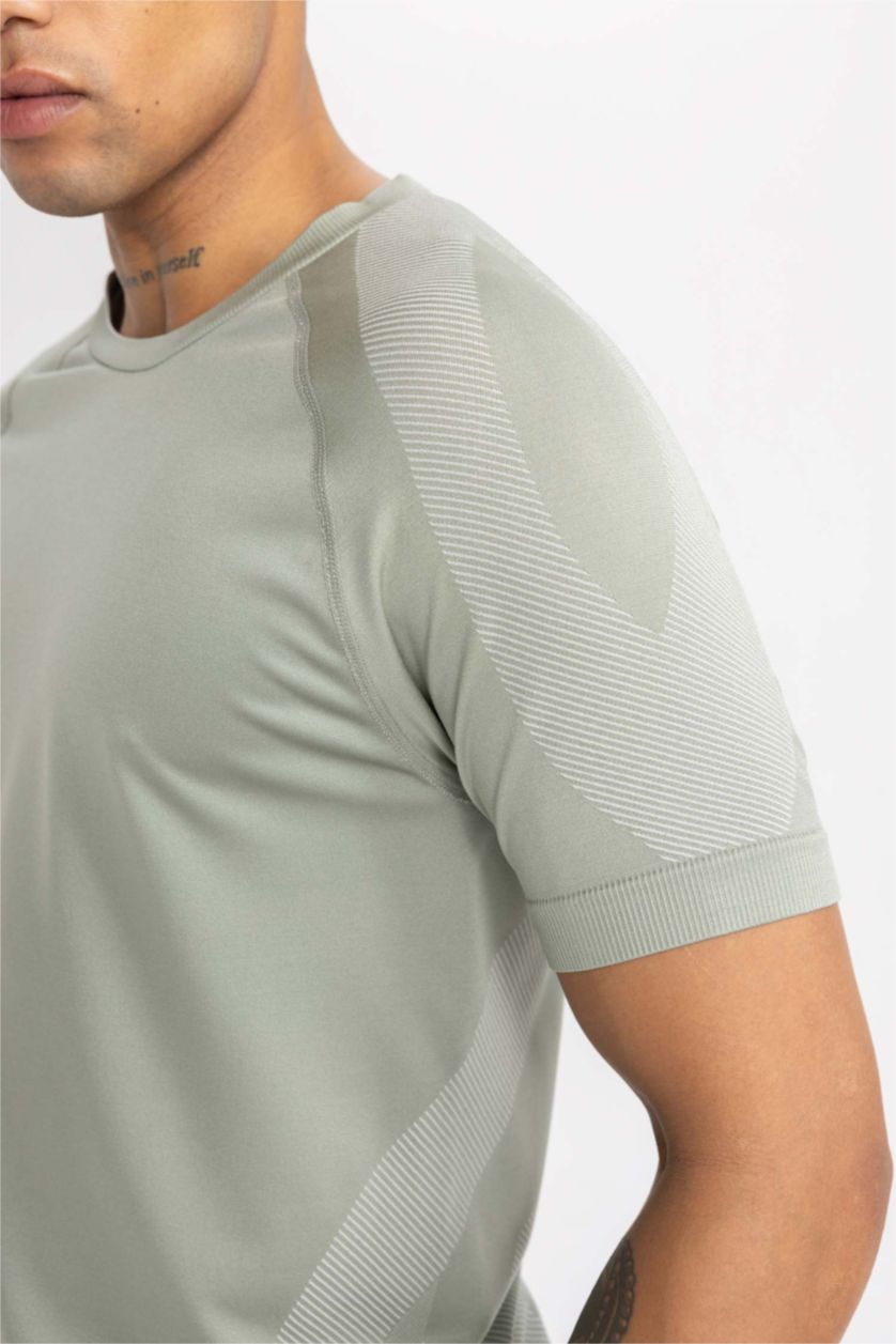 Man Green DeFactoFit Slim Fit Crew Neck T-Shirt