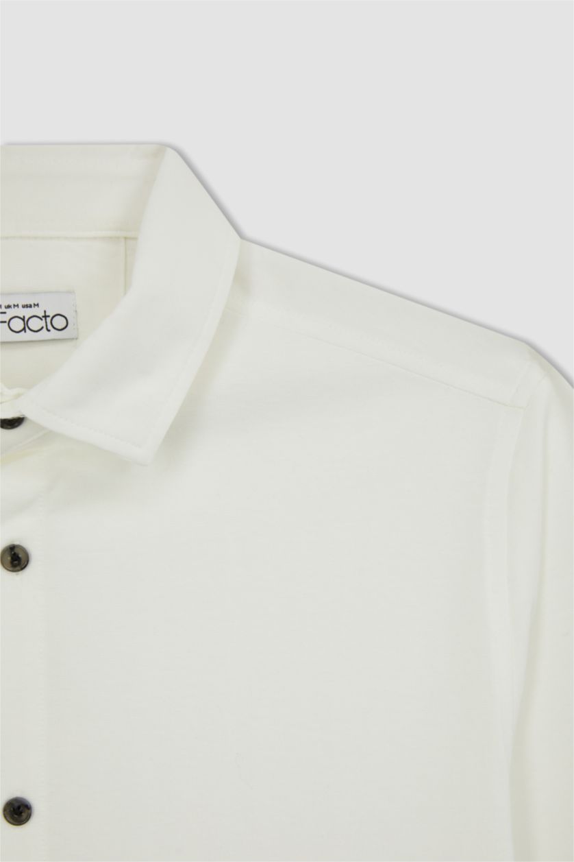 Man White Slim Fit Short Sleeve Shirt