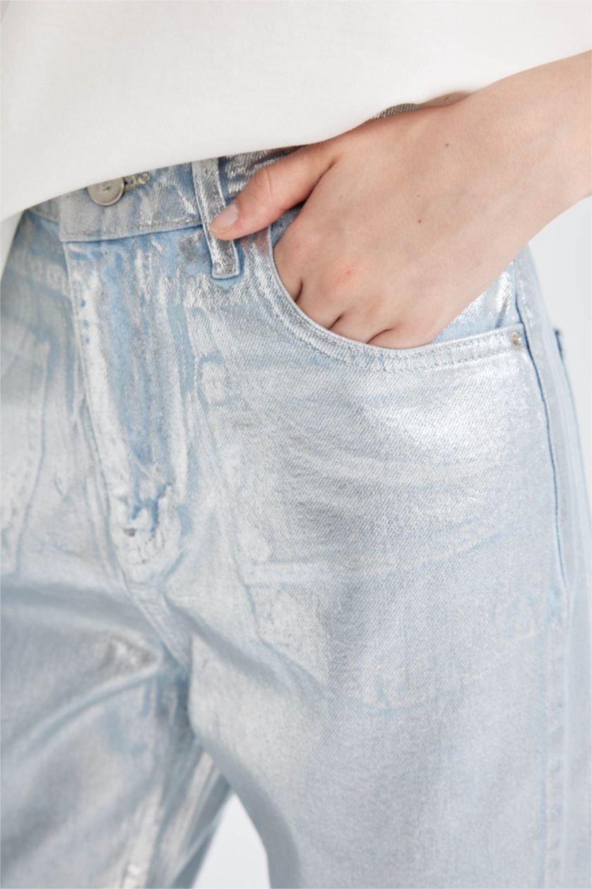 Woman Blue Straight Fit Denim Trousers